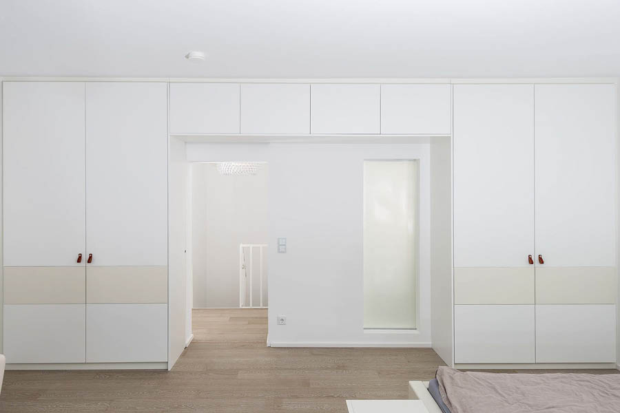 Für mehr Struktur im Kleiderschrank - Möbelmanufaktur woodendesign Hamburg Aktuelles News Trends Juni 2021