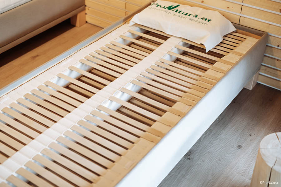 ProNatura Lattenrost | Natürlich & erholsam schlafen – Schlafzimmer vom Tischler | Aktuelles – Trends – News im November 2024 | Möbeltischlerei woodendesign | Tischlerei Möbeltischler Möbelmanufaktur Hamburg