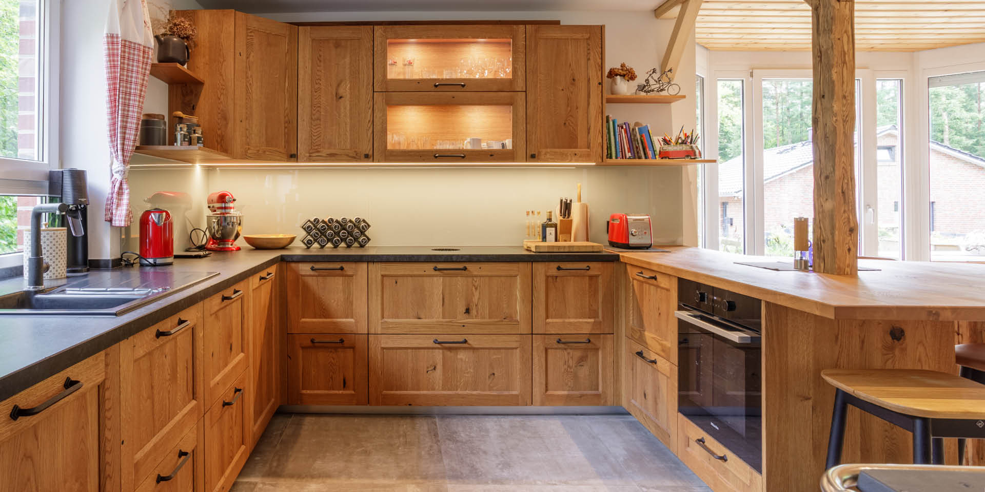 Massivholzküche Küchenhersteller Traumküche aus Massivholz Naturholz von der Möbeltischlerei woodendesign