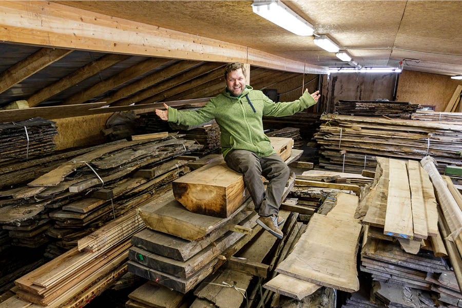 Holzarten für Ihren Einbauschrank: Charakteristik & Einsatzbereiche, Massivholz, Echtholz Eiche Buche Nussbaum Kiefer | Einbauschrank vom Schreiner / Einbauschränke von der Möbeltischlerei woodendesign in Hamburg