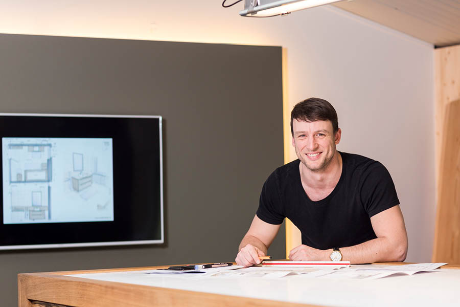 Planung & Gestaltung / Design durch Möbeldesigner Eric Münchow | Einbauschrank vom Schreiner / Einbauschränke von der Möbeltischlerei woodendesign in Hamburg