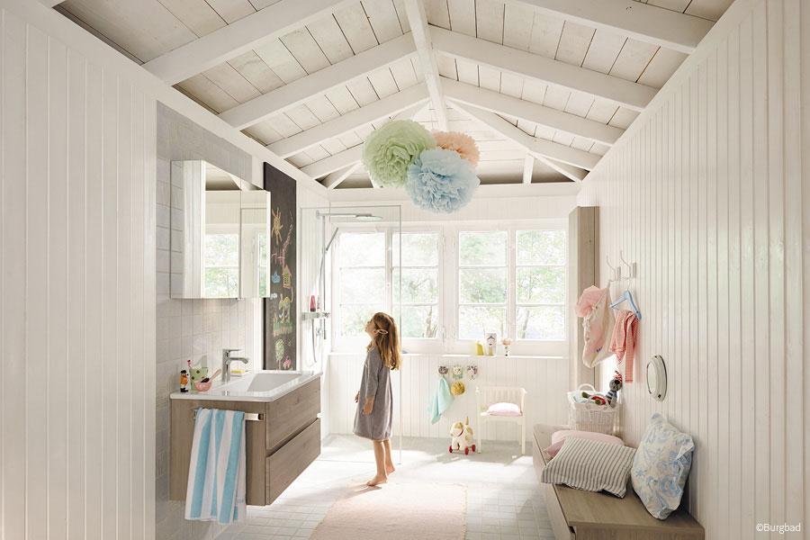 Kinderbad / Kinderbadezimmer - Ihre Möbeltischlerei in Hamburg für Wohnmöbel im Kinderzimmer - woodendesign feine Möbel